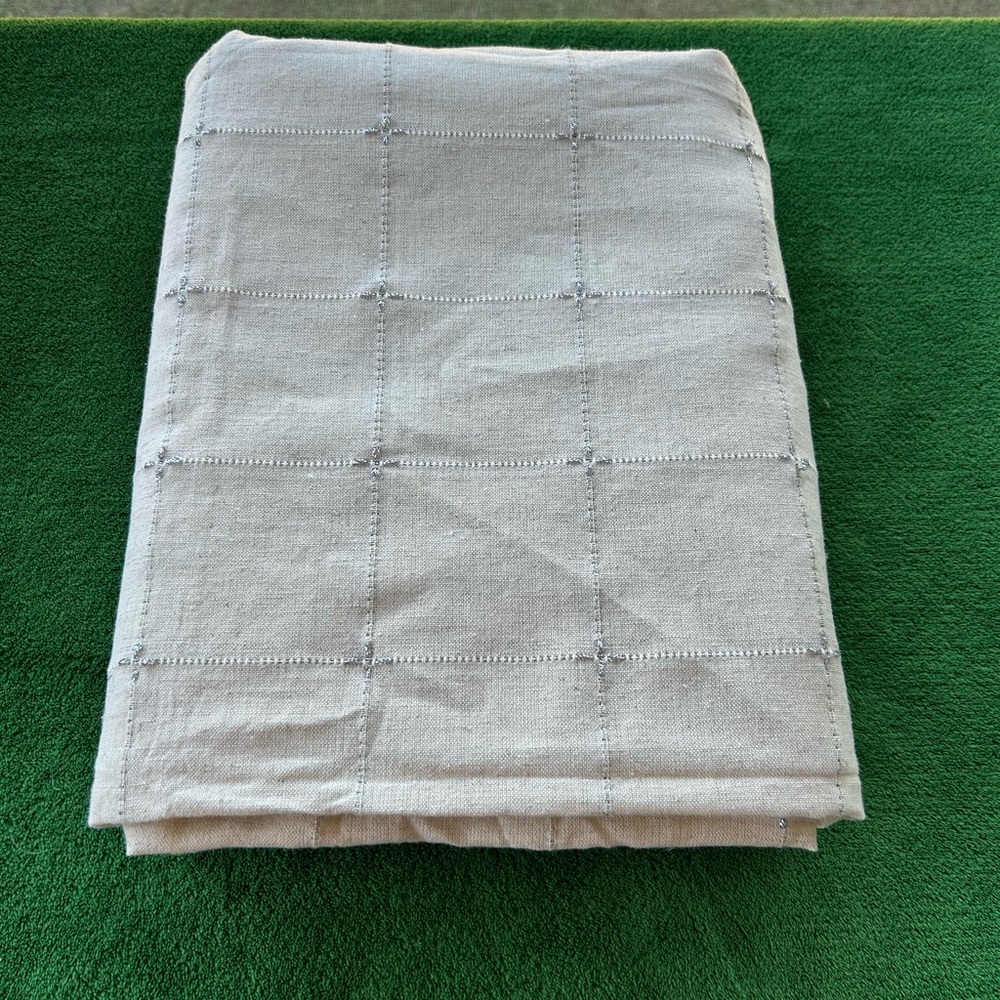 Tablecloth